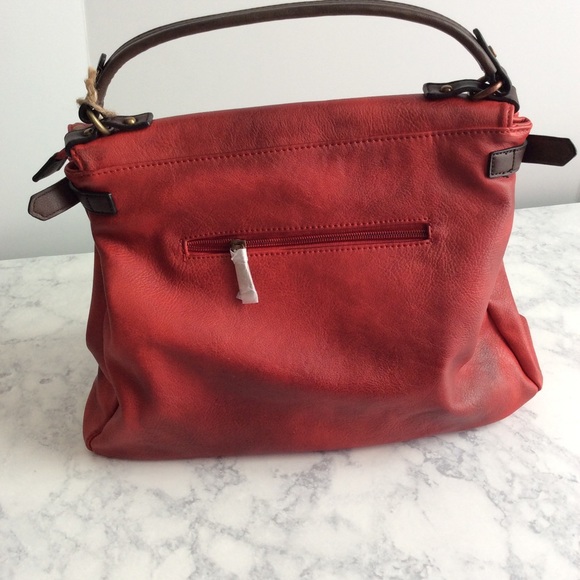 🌿 MUST HAVE 🌿 LARGE Crossbody Leather Satchel - Picture 7 of 8